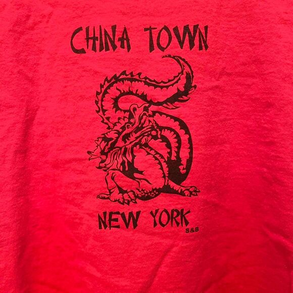 Red Steve & Barry‘s Chinatown, New York long sleeve T-shirt - Picture 3 of 4